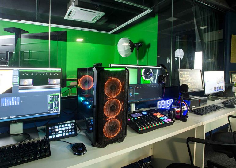 Professional Photo Studio in PJ | Xposure Production